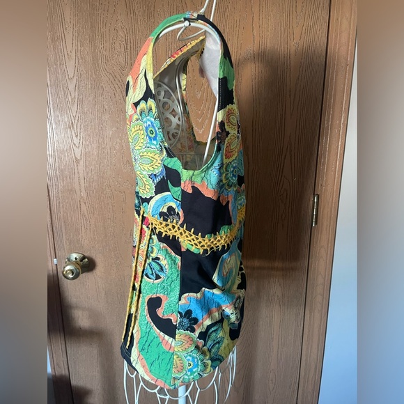 Love Amour Vintage Colorful Paisley Print V-Neck Tank Top - Picture 5 of 11